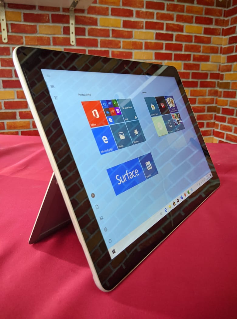 Surface Go 8GB 120GB